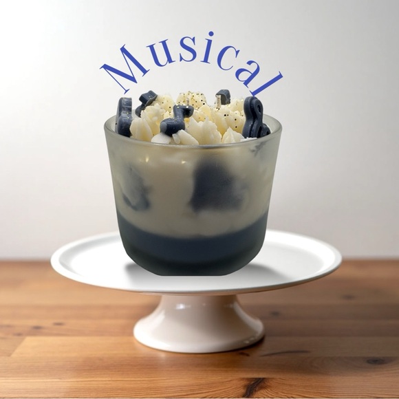 Hand Crafted Other - Music 24 ounce 3 wick handmade candle NIB  Black Sea  and vanilla cake scent